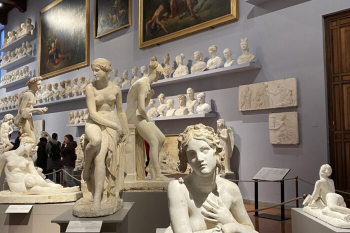 Florence: Statue of David and Brunelleschi's Dome Guided Tour with Tickets
