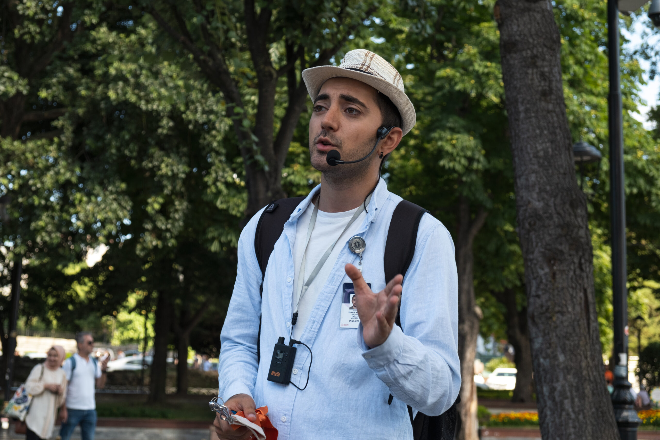 Istanbul_Guide_Outside_1