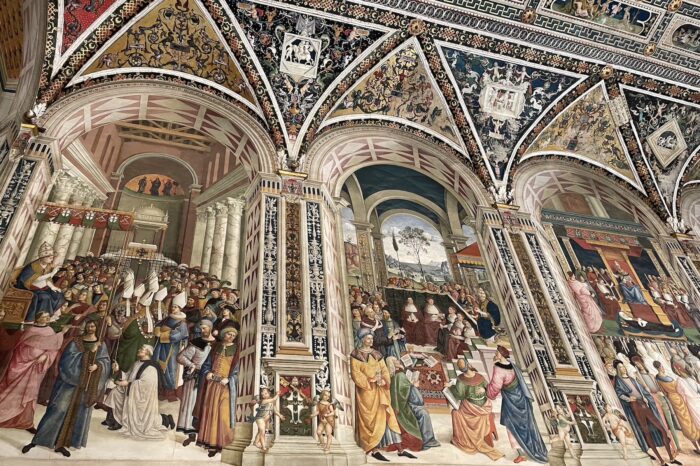 Siena Guided Tour with Cathedral and Optional Crypt and Museum