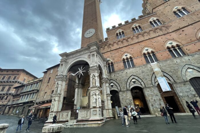 Siena Guided Tour with Cathedral and Optional Crypt and Museum