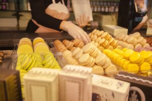 Visit a local patisserie for a sweet treat before bed.