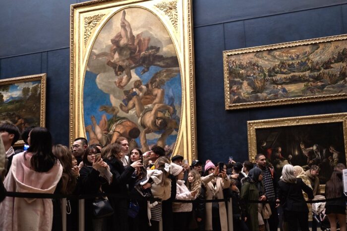 Paris: Masterpieces of the Louvre Tour with Pre-reserved Tickets