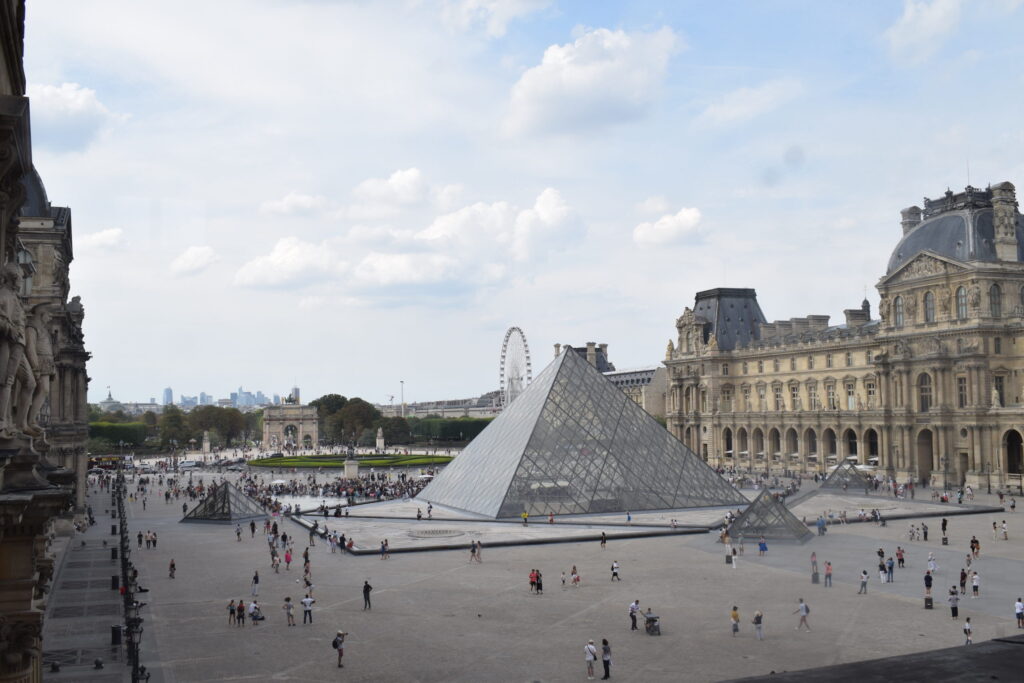 Uncover the Top 10 Must-See Masterpieces at the Louvre Museum