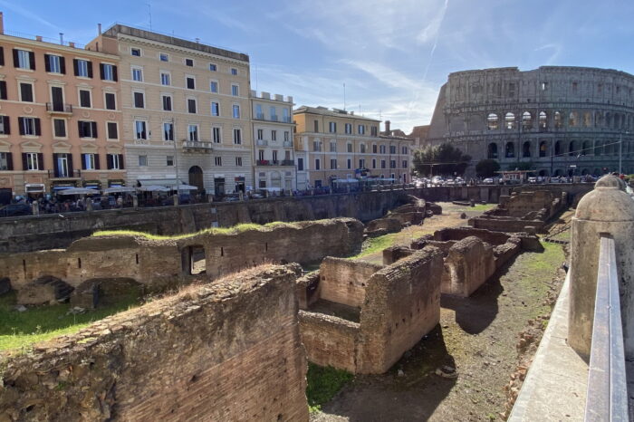 Rome: Colosseum, Roman Forum, Palatine Hill Guided Tour
