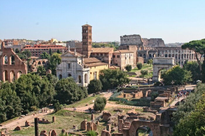 Rome: Colosseum, Roman Forum, Palatine Hill Guided Tour