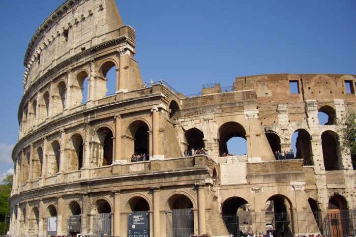 Rome: Colosseum, Roman Forum, Palatine Hill Guided Tour
