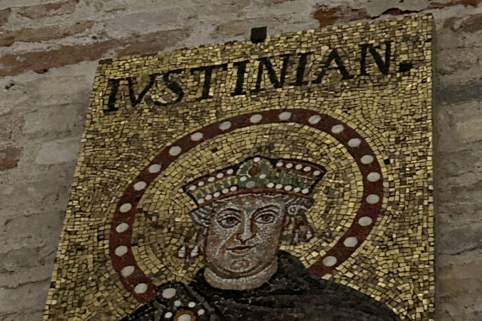Ravenna: Highlights and Mosaics Guided Tour with Tickets