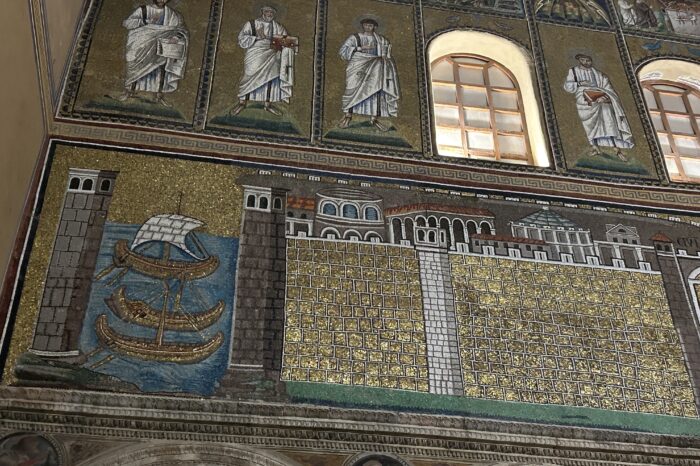 Ravenna: Highlights and Mosaics Guided Tour with Tickets