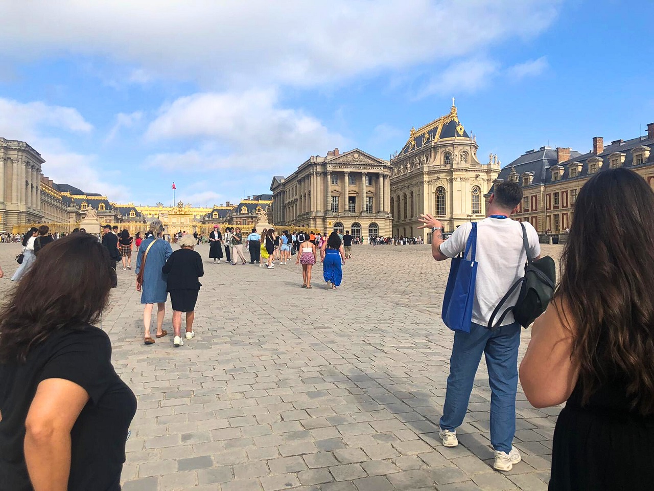 Versailles: Palace & Gardens Guided Tour with Skip-the-Line Access