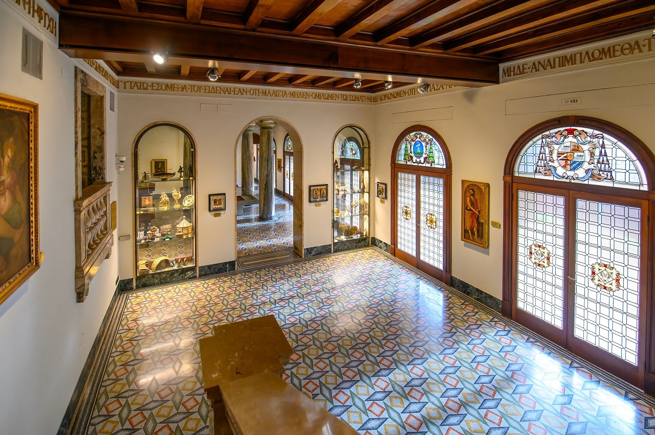 Milan,,Italy,-,17.10.2024:,Interior,Of,The,Biblioteca,And,Pinacoteca