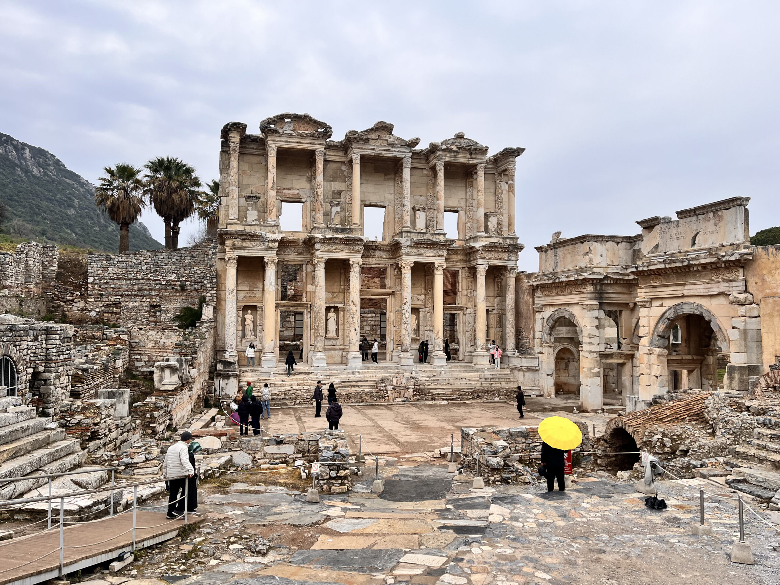 Ephesus_Celsus Library_5