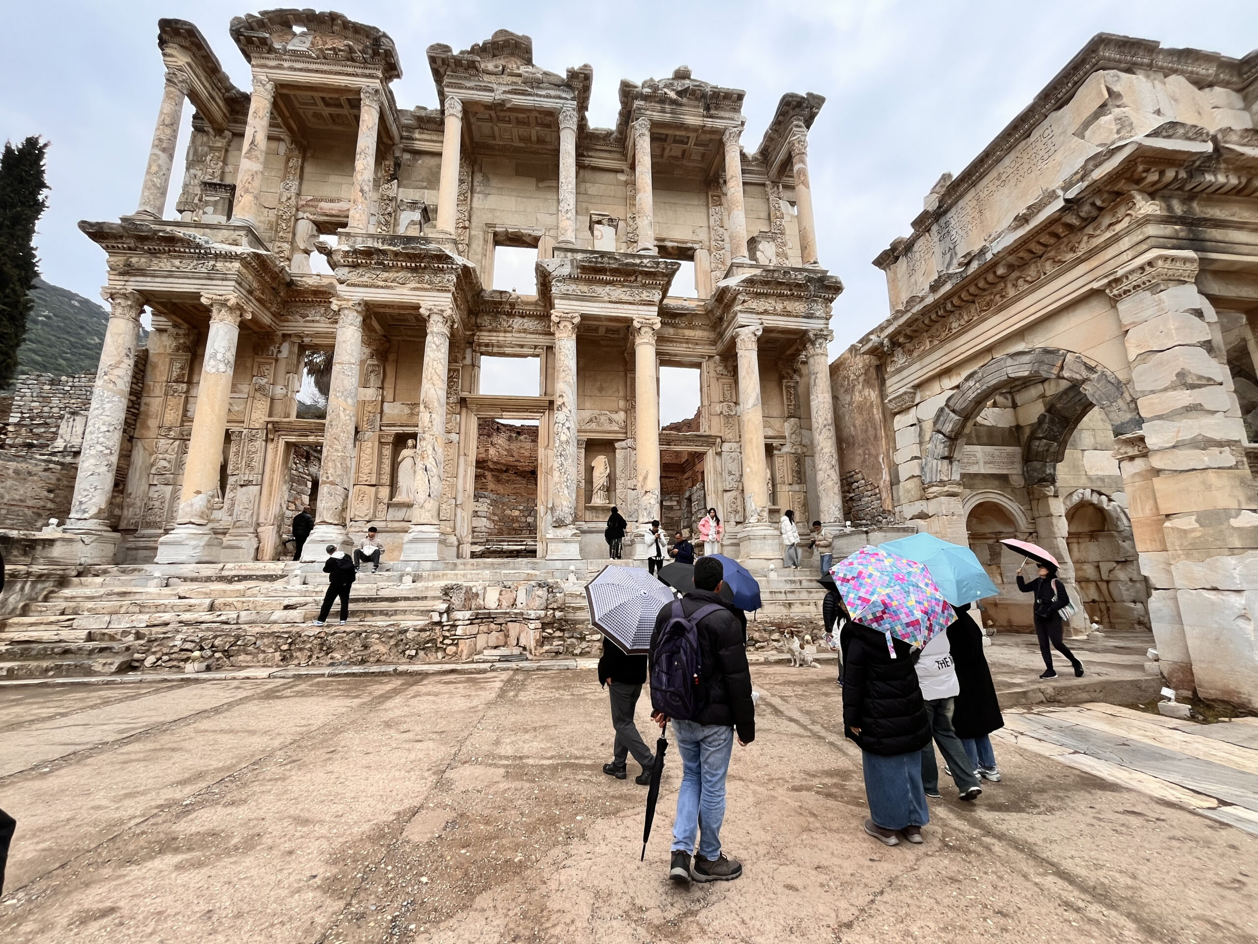 Ephesus_Celsus Library_6