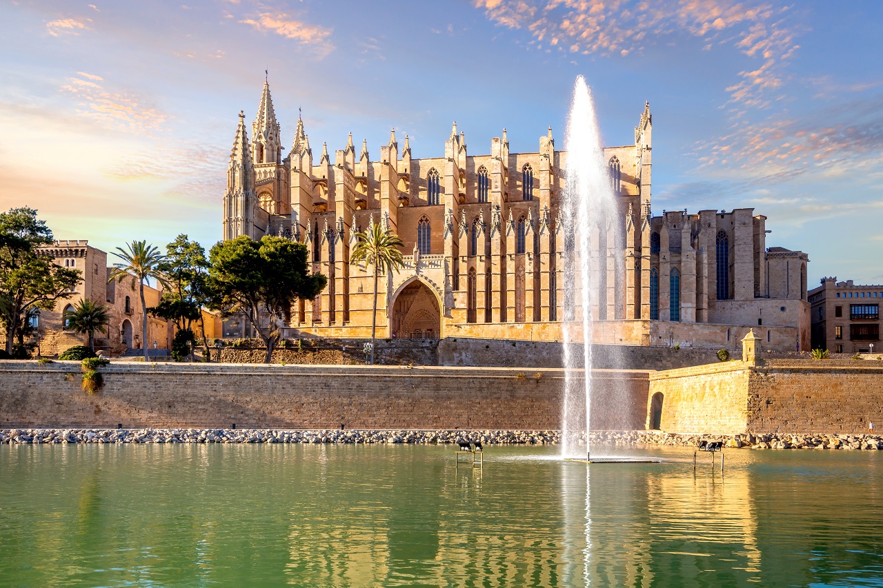 Cathedral,Of,Palma,De,Mallorca,,Spain