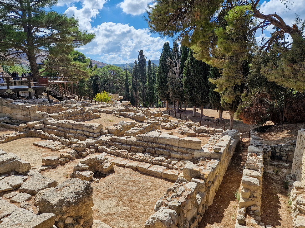 Crete_Knossos_Palace_Heraklion_Museum_2