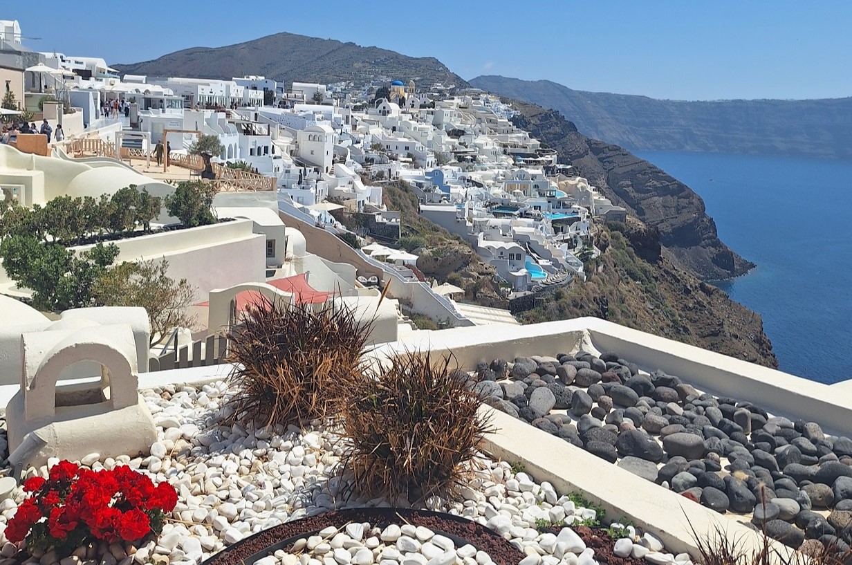 Santorini_Oia_ArtWalk_17