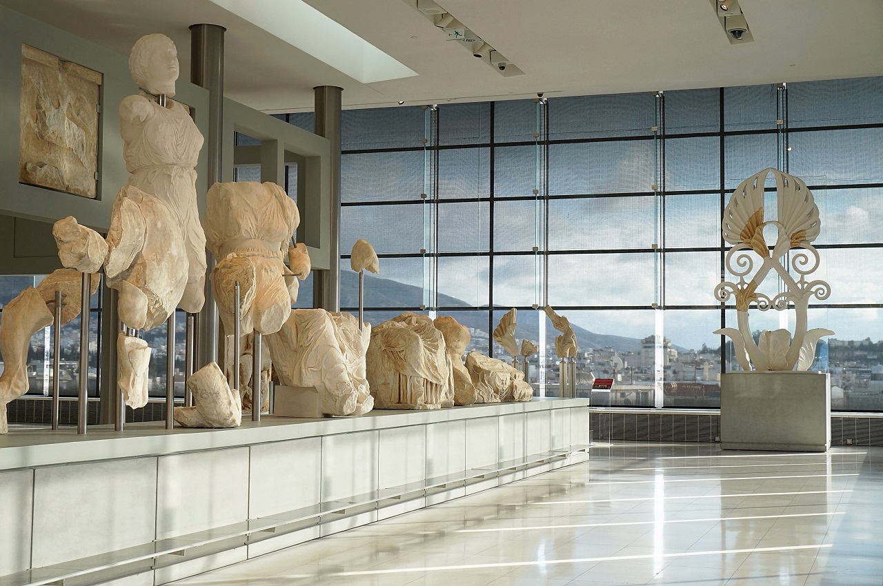 Athens,,Greece,-,December,17,,2015:,Interior,View,Of,The